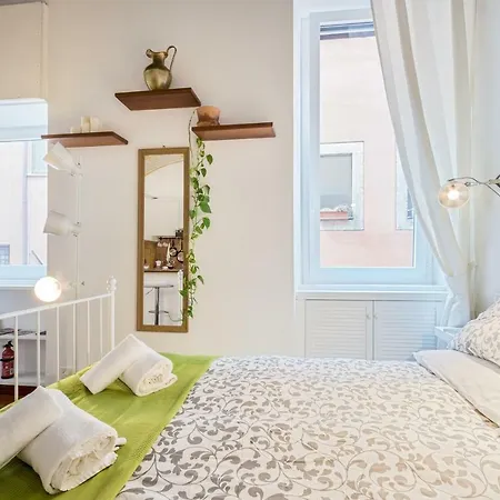Enchanting Loft In Trastevere Holiday home *